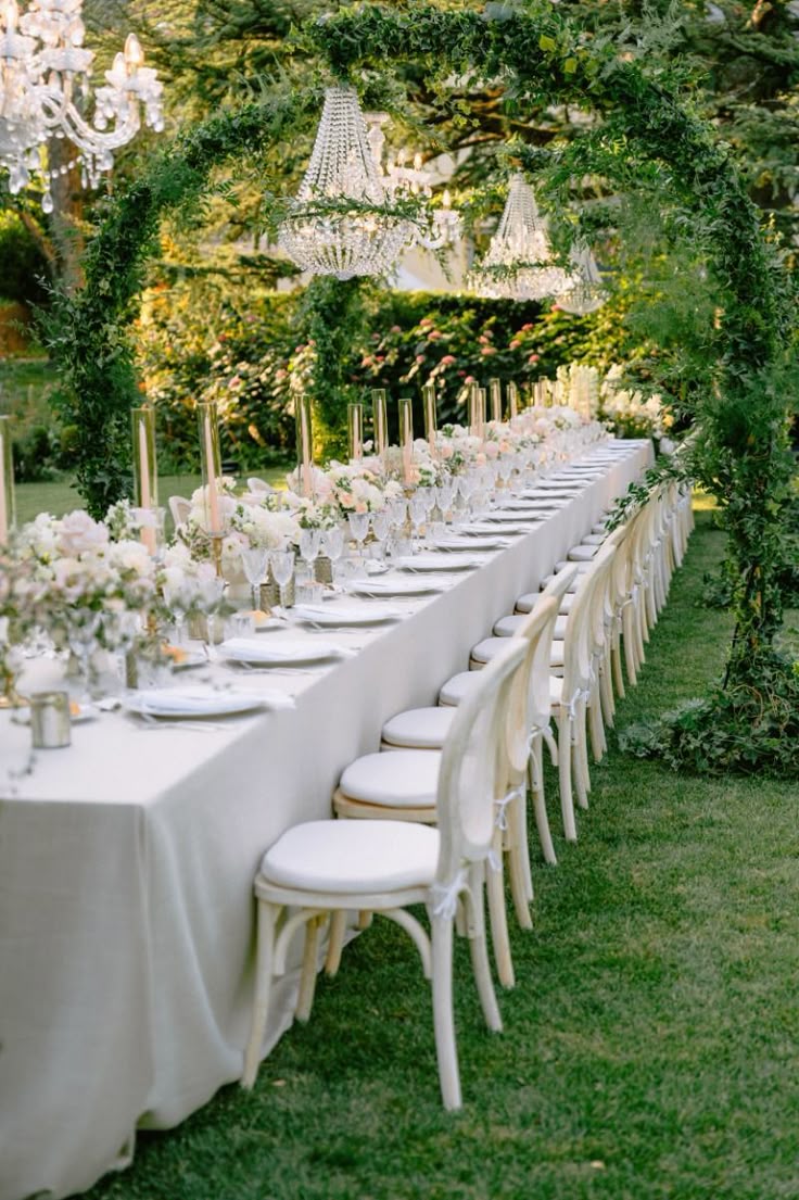 Elegant Long Table